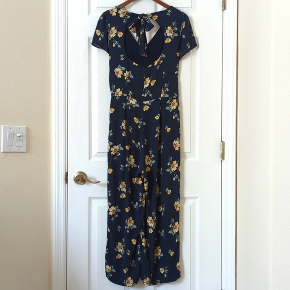 Abercrombie & Fitch Floral Tied Back Cropped Straight Wide Leg Jumpsuit Navy M - Picture 12 of 15